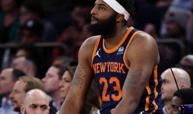 米切尔·罗宾逊怒怼让他降薪的球迷：我做了所有脏活累活还被瞧不起