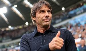 开云官方直播-2016-2017赛季之后，那不勒斯首次在意甲双杀米兰