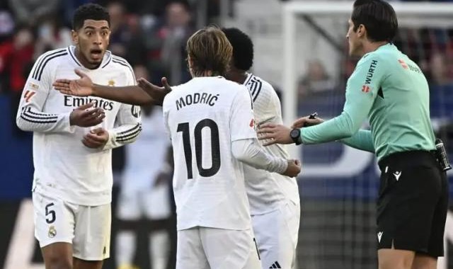 开云平台-同样曝英文粗口，青木翻过的案，贝林为何翻不了？