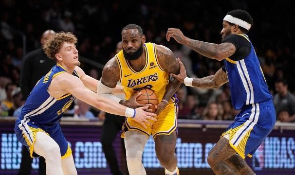 【NBA新赛季分档前瞻】湖人勇士均非夺冠大热门？