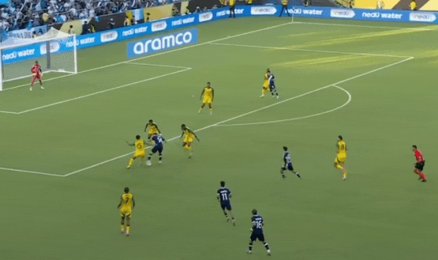 kaiyun sports-⚽美金杯半场：洛姆破门被吹，桑蒂斯建功，牙买加0-1危地马拉