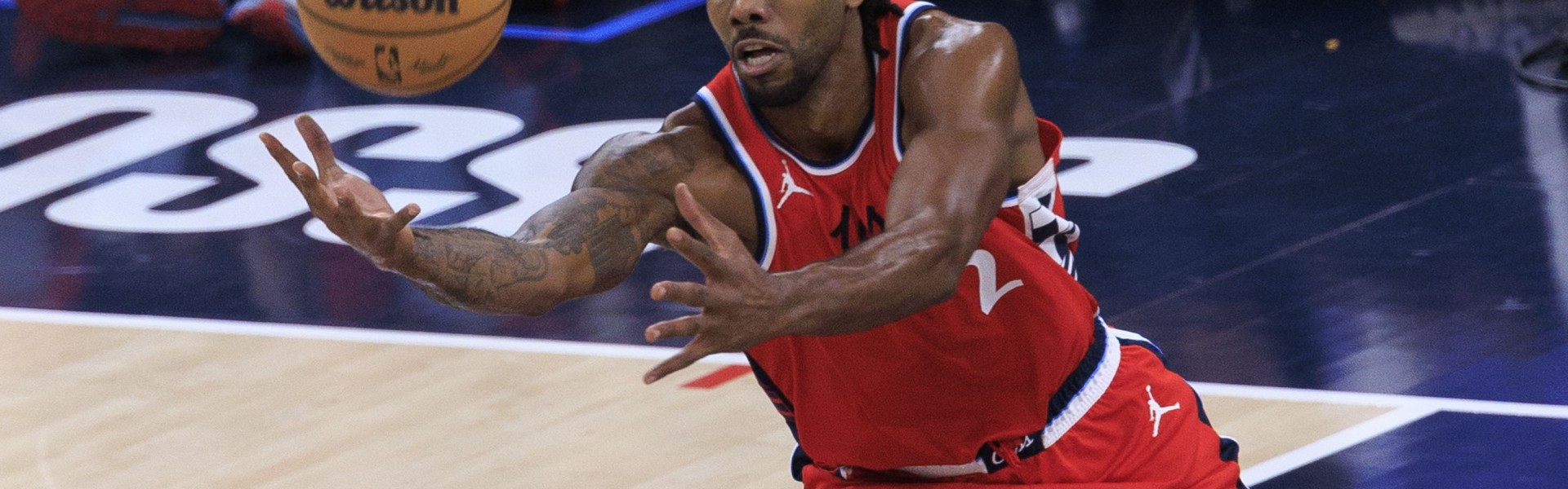 开云平台-帕金斯：暗箱交易是整个美国社会的常态 从没有人靠老实本分成功