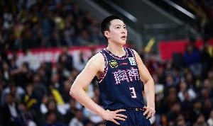 胡明轩：体能和比赛感觉在慢慢变好 杜导和队友都相信和鼓励我